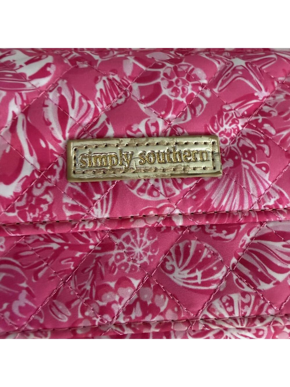 Simply Southern Pink Quilted Wallet with Shell Pattern - Picture 2 of 7